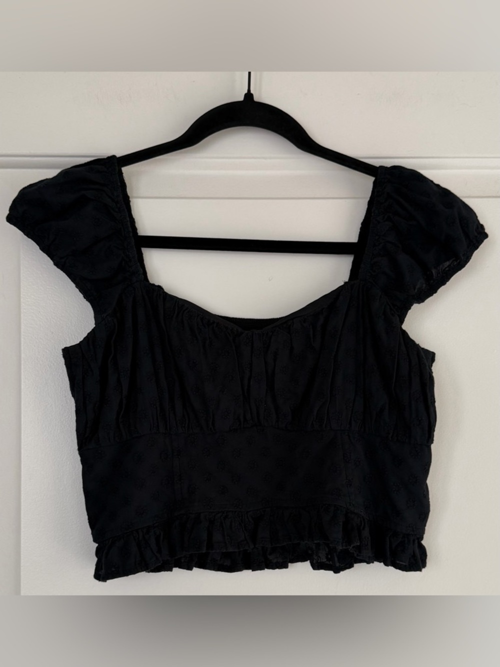 Hollister Black Floral Ruffled Smocked Crop Top